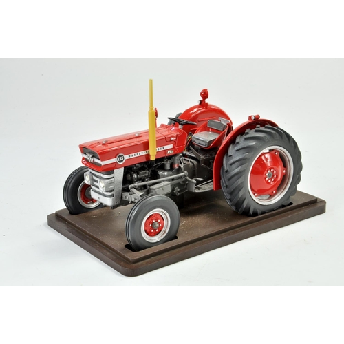 525 - G & M Farm Models 1/16 Model Farm Issue comprising No.07005 Massey Ferguson 135 Tractor. Appears Exc... 