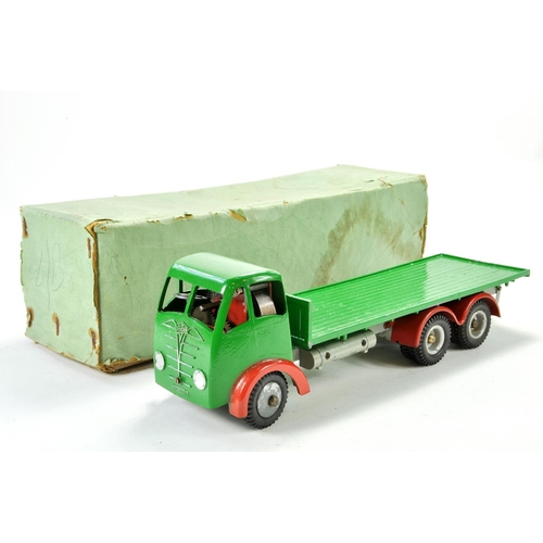 1225 - Shackleton Large Mechanical Foden Flatbed in Green with Red Trim. Mechanically maintained and displa... 