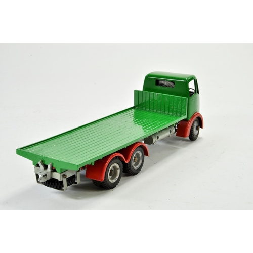 1225 - Shackleton Large Mechanical Foden Flatbed in Green with Red Trim. Mechanically maintained and displa... 