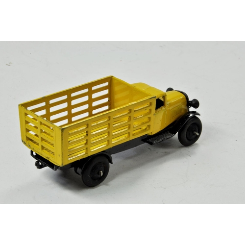 1413 - Dinky 25 series Market Gardeners Lorry in yellow. Generally excellent with only minor signs of wear.