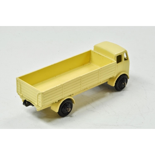 1437 - Dinky no. 25r Forward Control Lorry in cream with black hubs, excellent with only the occasional mar... 