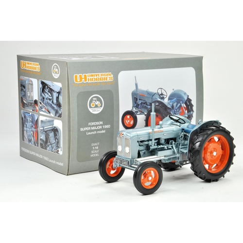 30 - Universal Hobbies 1/16 Fordson Super Major Launch Edition Tractor. Has been on display but appears e... 