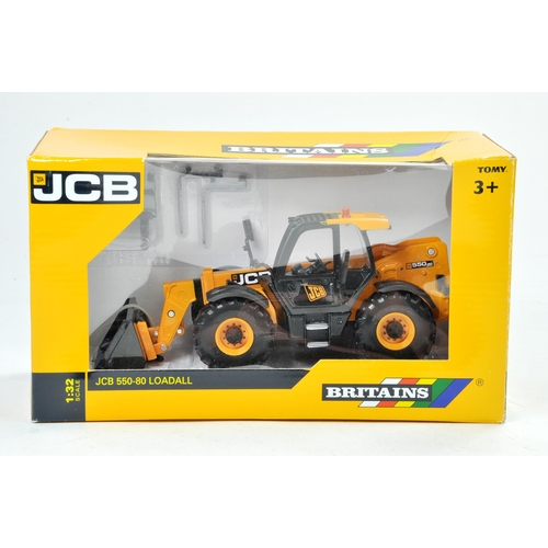 86 - Britains 1/32 Farm issue comprising JCB 550-80 Loadall. Excellent, box has very minor storage wear.