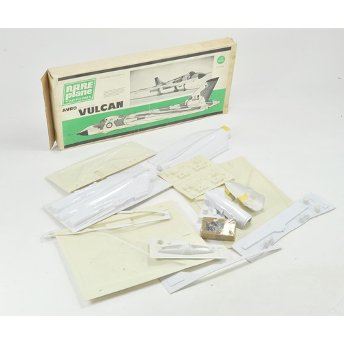 729 - Rare Plane Vac Form Kit comprising Avro Vulcan. Appears to be predominantly complete, as shown.