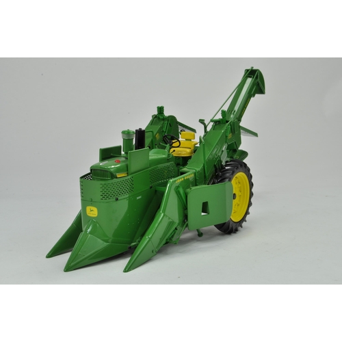 27 - Ertl Precision Series 1/16 John Deere 4020 Tractor with 237 Corn Picker. Has been on display, otherw... 