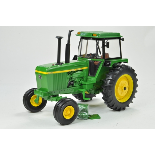 44 - Ertl 1/16 John Deere 4630 Tractor Plow City 2006. Has been on display but appears Excellent with ori... 