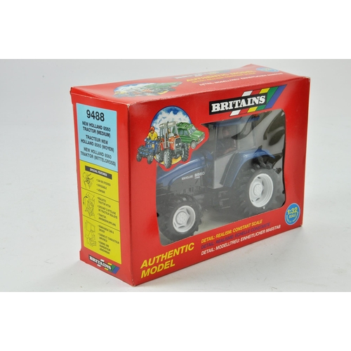 147 - Britains 1/32 Farm issue comprising New Holland 8560 Tractor. Excellent, box has some very minor sto... 