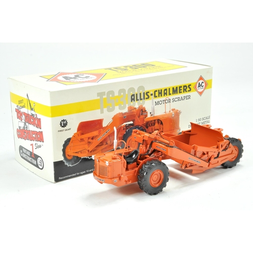 124 - First Gear 1/50 Construction issue comprising Allis Chalmers TS-300 Motor Scraper. Generally excelle... 