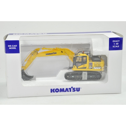 128 - Universal Hobbies 1/50 Construction issue comprising Komatsu HB215LC Excavator. Generally excellent ... 