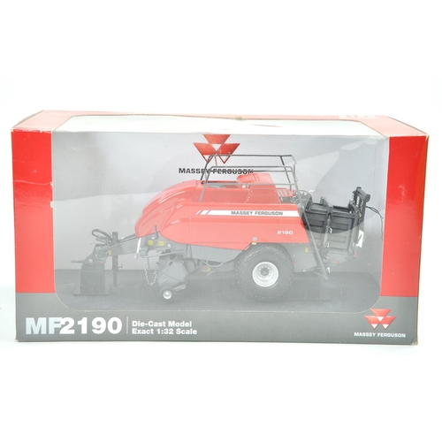 219 - Universal Hobbies 1/32 Farm issue comprising Massey Ferguson MF2190 Baler. Excellent, secured in box... 