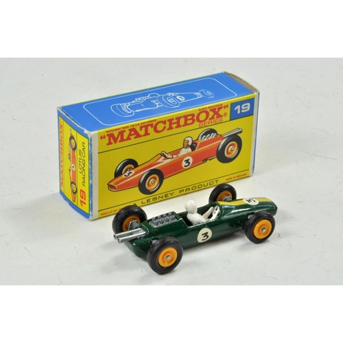 Matchbox Regular Wheels No. 19d Lotus F1 Racing car in green with