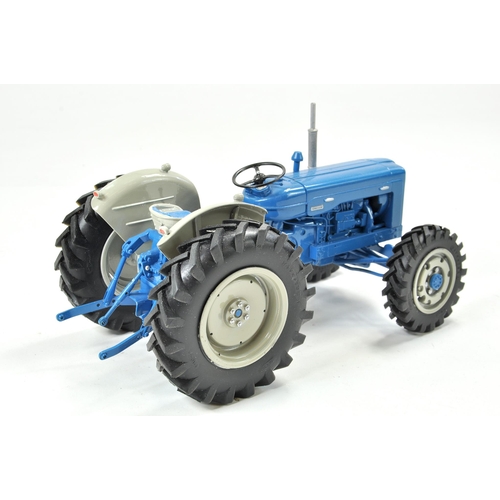 166 - RJN Classic Tractors 1/16 Farm Issue comprising Fordson Super Major New Performance Roadless Tractor... 
