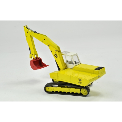 96 - NZG 1/35 Construction issue comprising No. 141 JCB 807 Tracked Excavator. Appears generally excellen... 