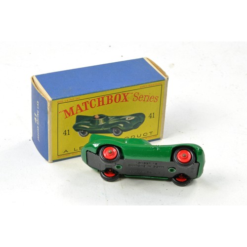 Matchbox Regular Wheels No. 41b Jaguar D Type Racing Car. Green