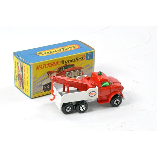 2677 - Matchbox Superfast No. 71a Heavy Wreck Truck. Red cab & jib with red plastic hook, dark green window... 