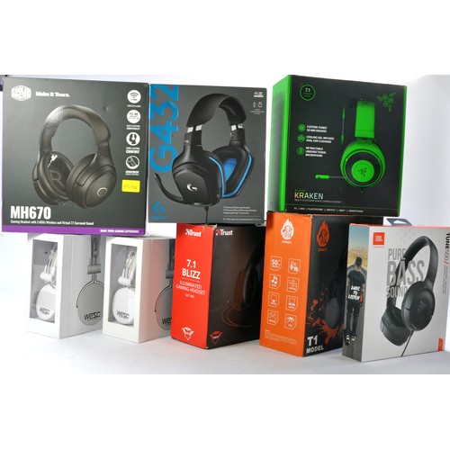 1089 - Eight Audio Visual items including Gaming Headsets and Headphones, Cooler Master, WESC, Trust. Ex Sh... 