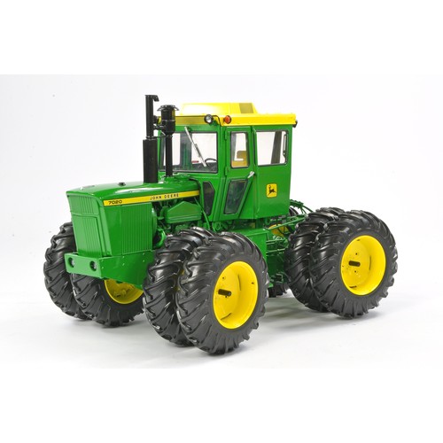 184 - Ertl 1/16 Farm Issue comprising John Deere 7020 4WD tractor. Precision Key Series No. 7. Has been di... 