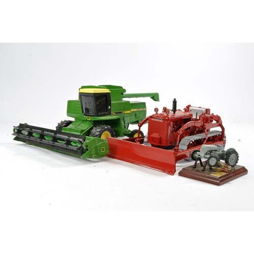 387 - Spec Cast 1/16 International Crawler Tractor with Blade, Ertl 1/32 John Deere Combine plus Britains ... 