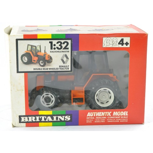 430 - Britains No. 9522 Renault Double Rear Wheel Tractor. Excellent with no obvious sign of fault in good... 