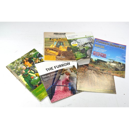 449 - Tractor and Machinery Literature comprising sales brochures and leaflets from Massey Ferguson, John ... 