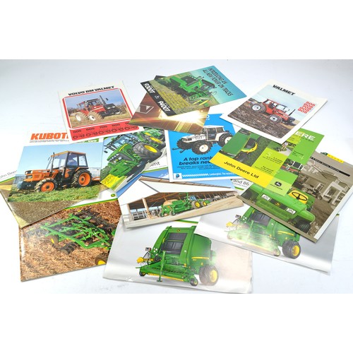 463 - Tractor and Machinery Literature comprising sales brochures and leaflets from Challenger, John Deere... 