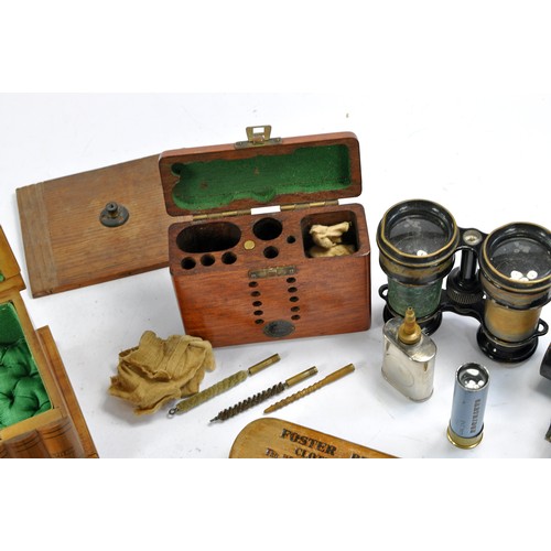 1599 - A very interesting assortment of vintage items comprising Parker Gun Cleaning Kit with box and some ... 