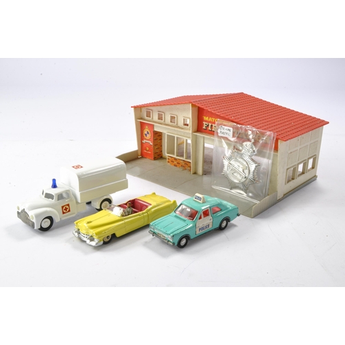 615 - Matchbox plastic garage plus Dinky Duo comprising Ford Escort Police Car and Cadillac Eldorado. In a... 