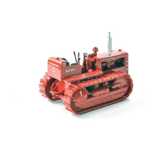 111 - David Brook Hand Built 1/16 Scale Farm Issue comprising International TD9 Crawler Tractor. Built fro... 