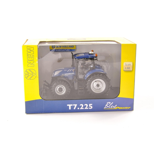 140 - Universal Hobbies 1/32 Farm Issue comprising New Holland T7.225 Blue Power Tractor. Appears Excellen... 