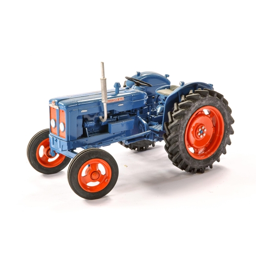 213 - RJN Classic tractors 1/16 hand built Fordson Major Tractor. Generally, Very Good to Excellent with m... 