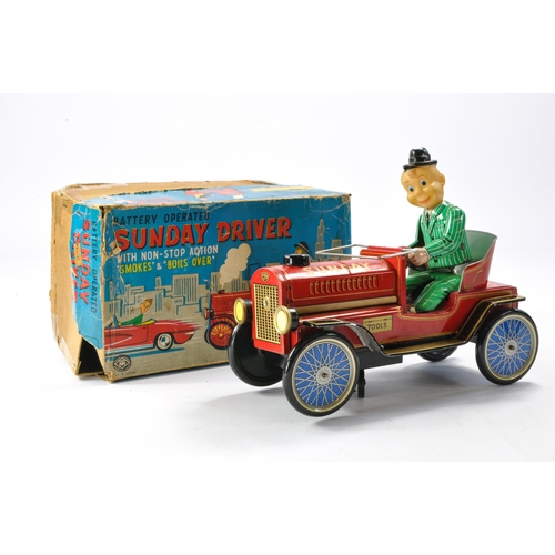 600 - Modern Toys Japanese Battery Operated Tinplate issue comprising Sunday Driver. In good working order... 