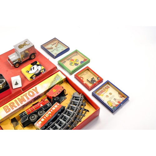 601 - Misc group of old toys comprising Wells Brimtoy Train Set, fair to good with obvious signs of wear i... 