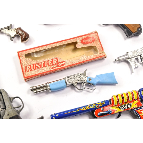 602 - An interesting group of Toy / Replica Guns including Crescent and others plus HWN tinplate issue and... 