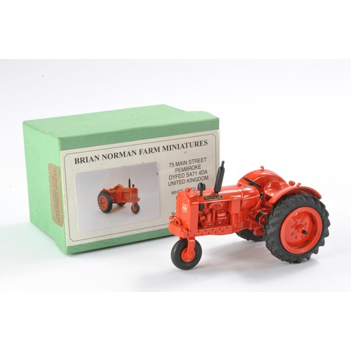 99 - Brian Norman 1/32 farm model issue comprising Nuffield Universal Tricycle Tractor. Looks to be witho... 