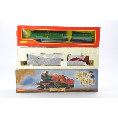 428 - Duo of model railway comprising 1) Tri-ang Hornby R. 896S Winston Churchill Loco & Tender, 2) Hornby... 