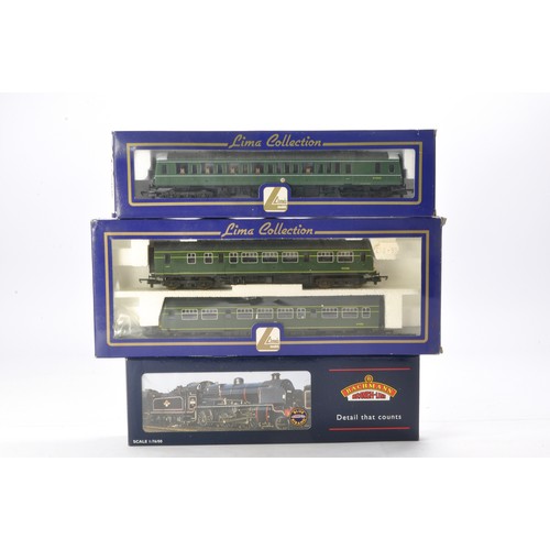 439 - Trio of model railway comprising 1) Bachmann 32-153A N Class 1821 Southern Green, 2) Lima Collection... 