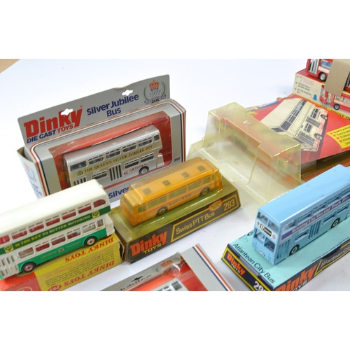 475 - An impressive collection of older Bus / Coach issues from Dinky and Corgi including some harder to f... 