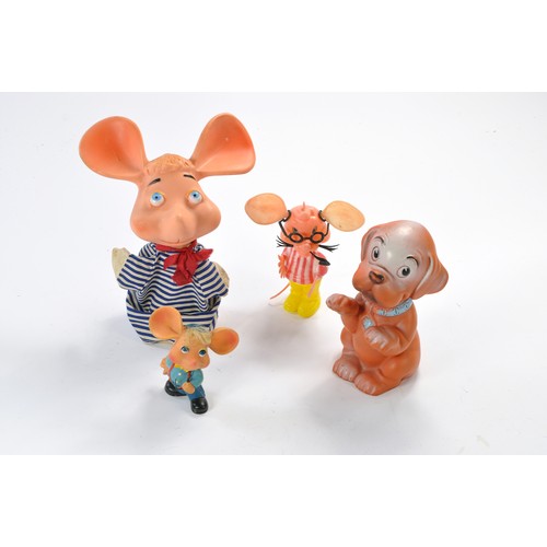 534 - Assorted Topo Gigio Italian Mouse Character Figures and Puppets. Plastic / Vinyl etc. Some very hard... 