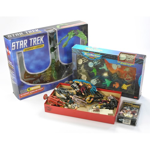 38 - Star Trek Collectables comprising dup of play sets including Galoob Micromachines Multipack Set plus... 