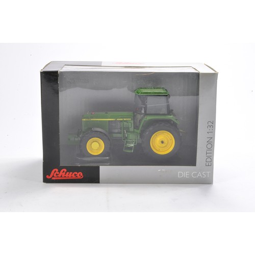 147 - Farm model interest comprising Schuco 1/32 John Deere 4955 Tractor. Looks to be excellent and withou... 