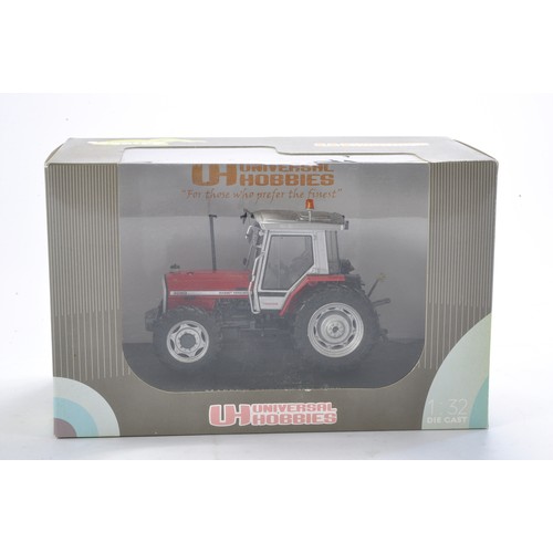 161 - Farm model interest comprising Universal Hobbies 1/32 Massey Ferguson 3080 Tractor. Looks to be exce... 