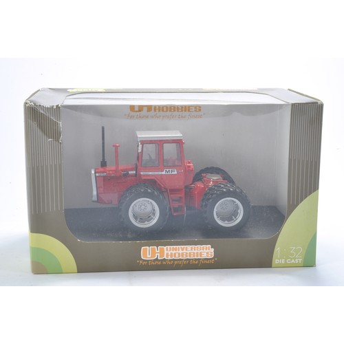 165 - Farm model interest comprising Universal Hobbies 1/32 Massey Ferguson 1250 double wheel Tractor. Loo... 