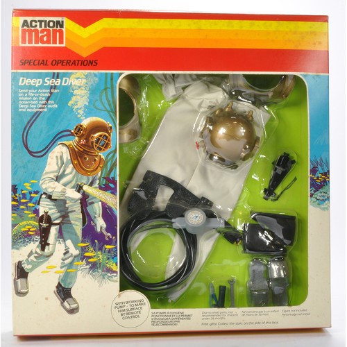 340 - Palitoy Action Man comprising No. 934847 Special Operations Deep Sea Diver. Looks to be complete wit... 