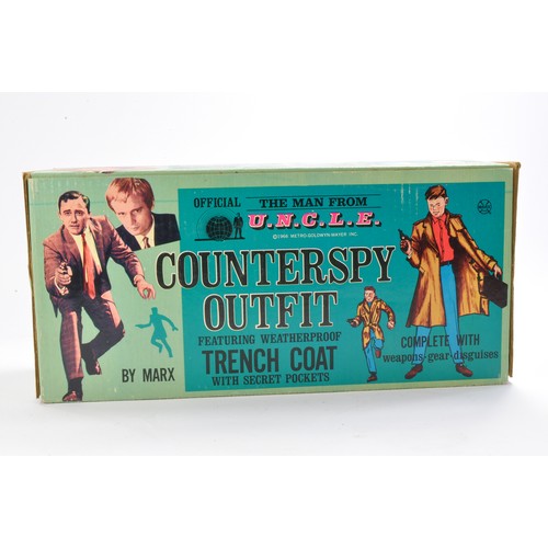 418 - Marx 1966 Official The Man From UNCLE Counterspy Outfit, size 9-10. Factory Sealed hence excellent i... 