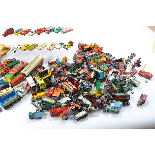 603 - A further large group of loose mostly playworn diecast including Matchbox Superfast, Corgi and other... 