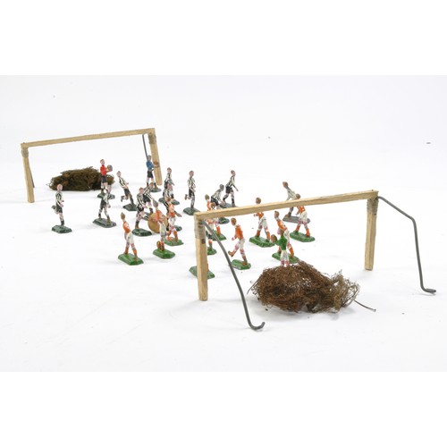 623 - Unusual Lead Metal Football - Soccer Figures likely from a vintage game as shown. Maker unknown.