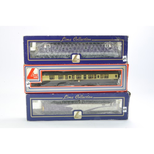 322 - Model Railway Comprising Lima No. 9016 Gordon Highlander, 305313W BR MK 1, 204727A8 Class 47817. All... 