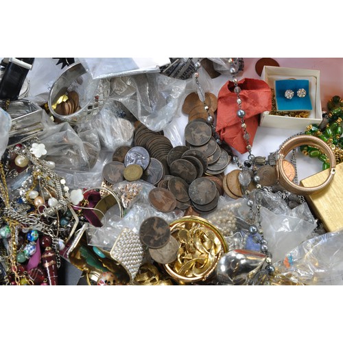 663 - A large collection of mostly used costume jewelry from various makers as shown. In addition a select... 