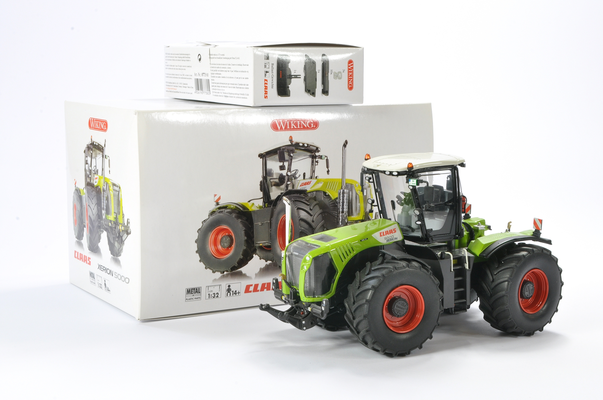 Wiking 1/32 Farm Model issue comprising Claas Xerion 5000 Tractor