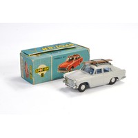 Triang Spot-on No. 183 Humber Super Snipe Estate Car. Mint green